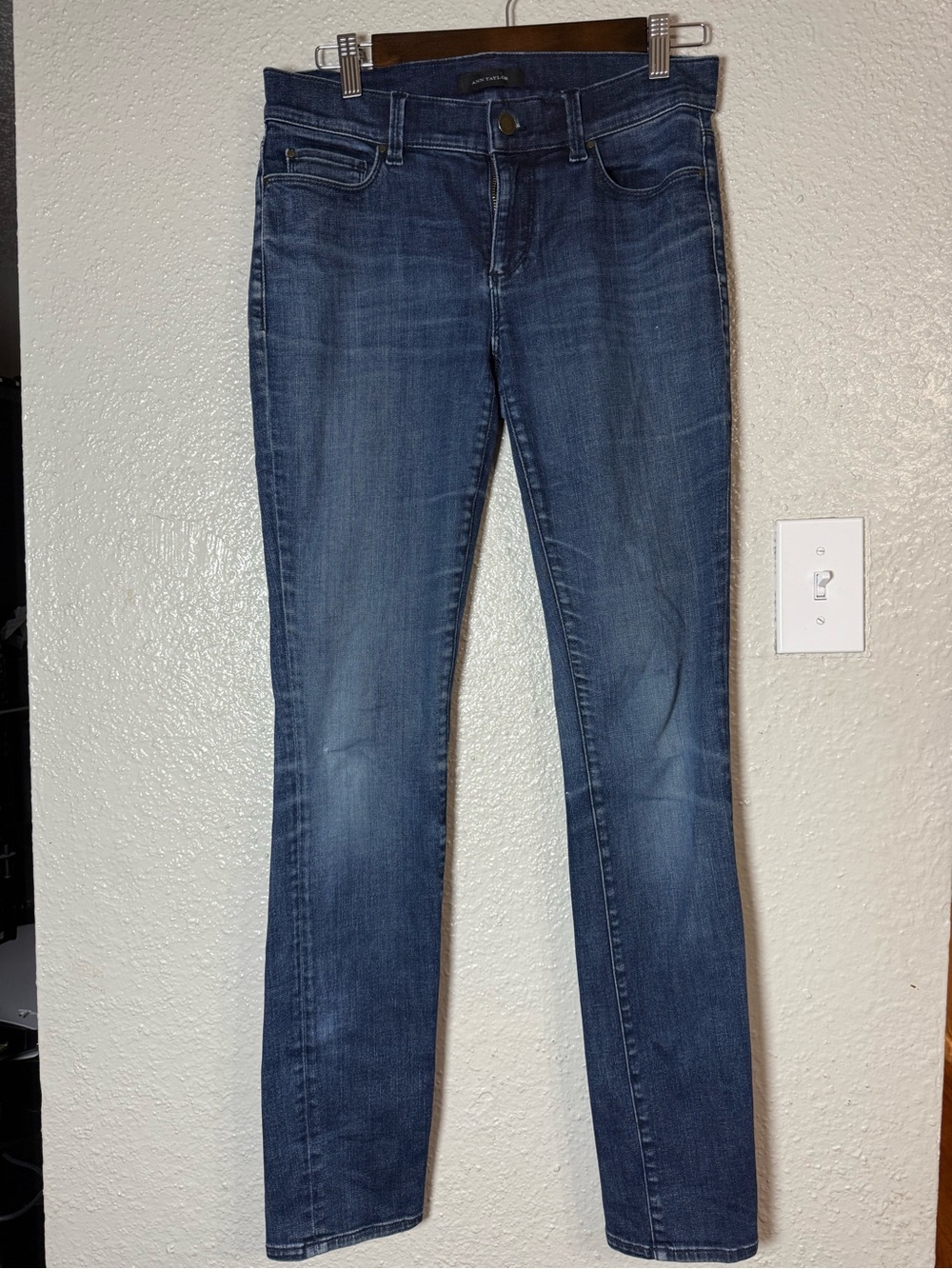 ANN TAYLOR “The Skinny” Modern Fit Size 2 Medium Blue women Jeans Denim